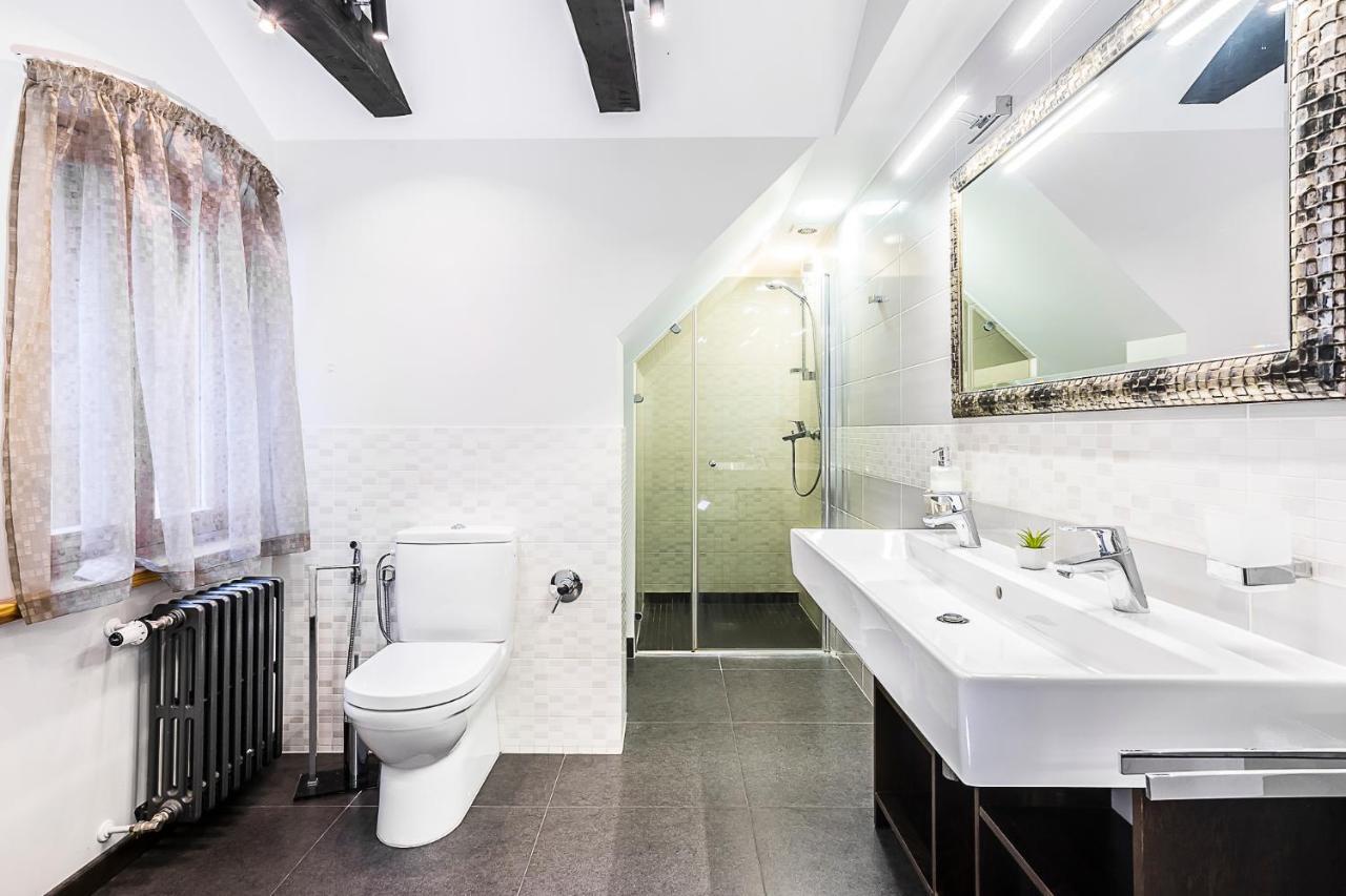 Winwinstay Apartments In Heart Of Old Town Рига Екстериор снимка