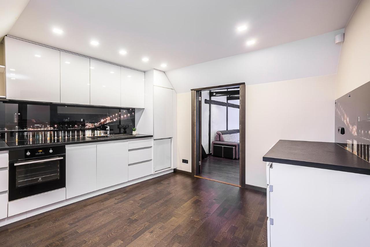 Winwinstay Apartments In Heart Of Old Town Рига Екстериор снимка
