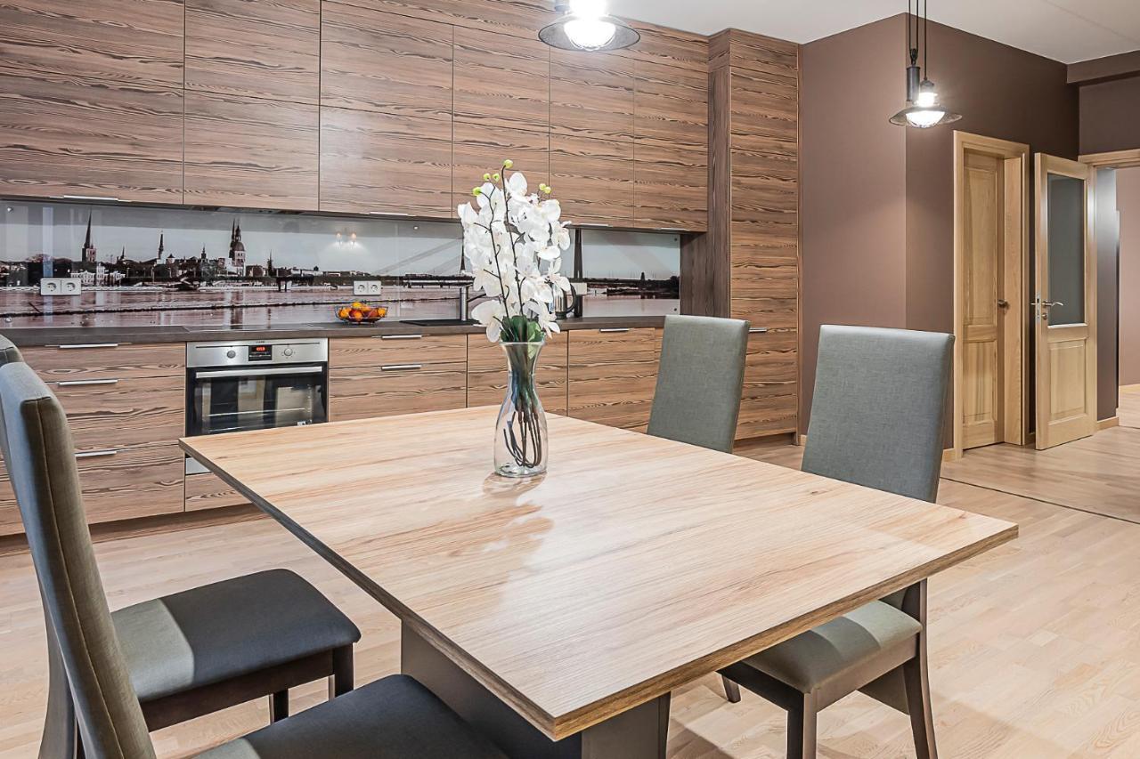 Winwinstay Apartments In Heart Of Old Town Рига Екстериор снимка
