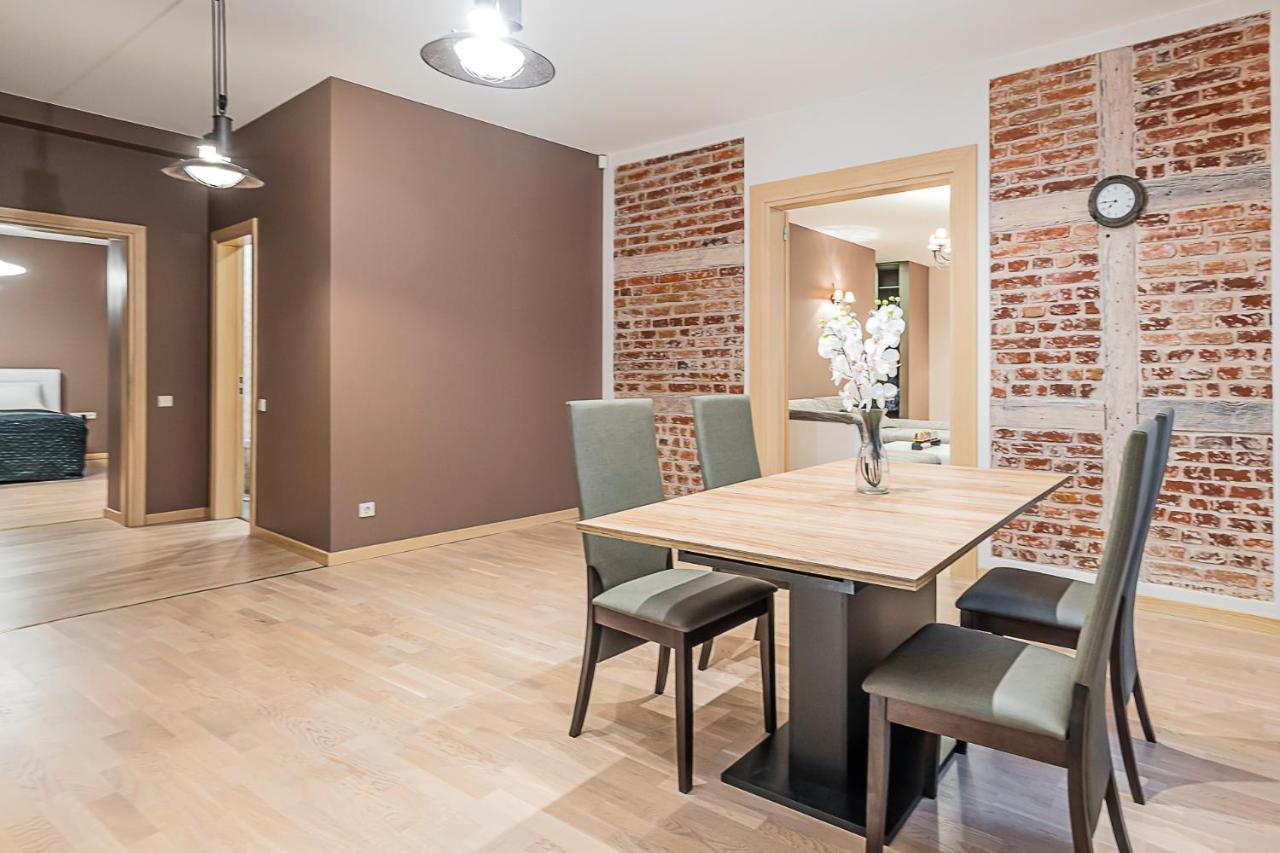 Winwinstay Apartments In Heart Of Old Town Рига Екстериор снимка
